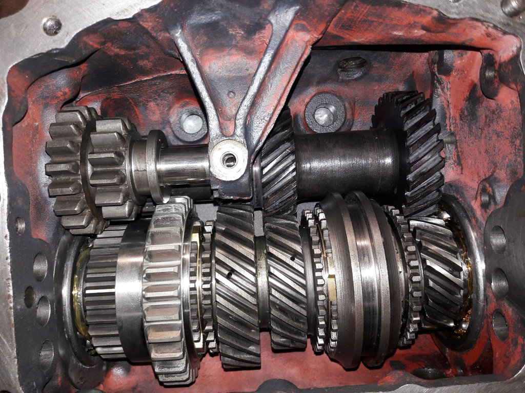 Capote et couvre-tonneau — Austin-Healey BN6 1959 gris Boche Heritage Concours — Boche Automobiles