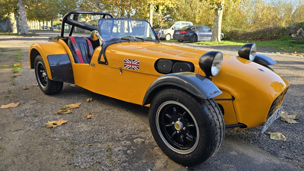 CATERHAM SEVEN 2.0 ZETEC RACE LINE
