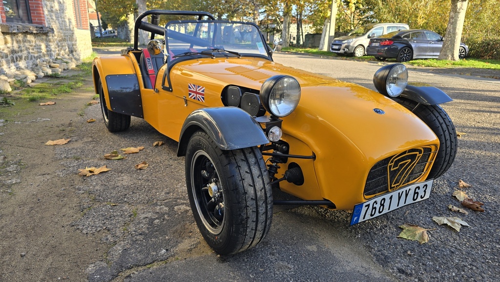 CATERHAM SEVEN 2.0 ZETEC RACE LINE