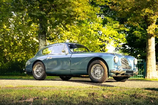 ASTON MARTIN DB2/4 Mk1 — 1953
