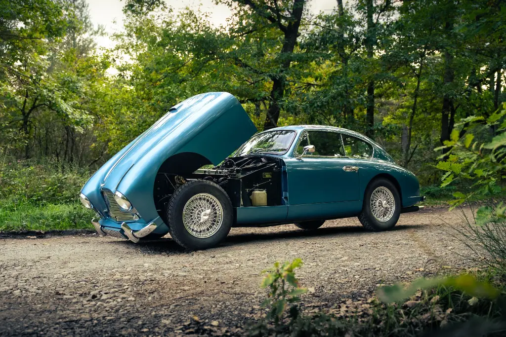 Aston Martin DB2 4 (Sans Grain)-62.webp