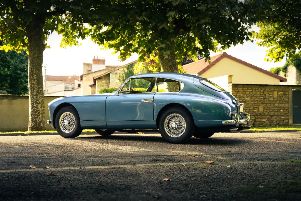 Aston Martin DB2 4 (Sans Grain)-43.webp