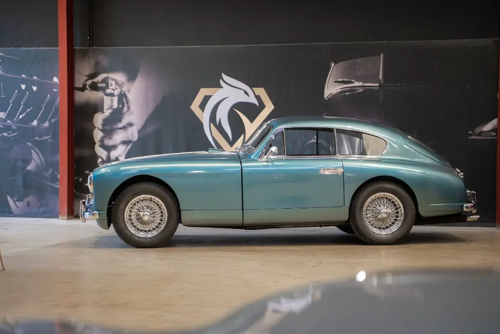 Aston Martin DB2 4 (Sans Grain)-23.webp