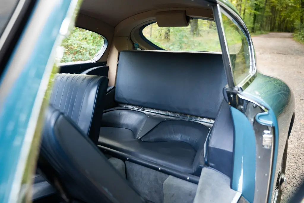 Aston Martin DB2 4 (Sans Grain)-73.webp