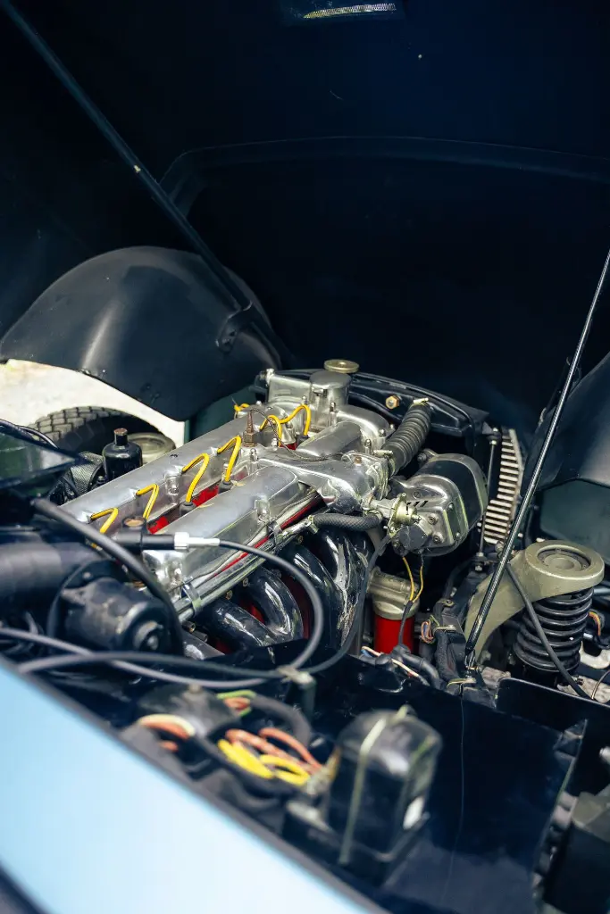 Aston Martin DB2 4 (Sans Grain)-60.webp