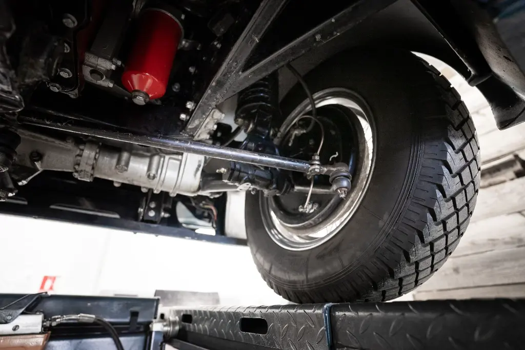 Aston Martin DB2 4 (Sans Grain)-11.webp