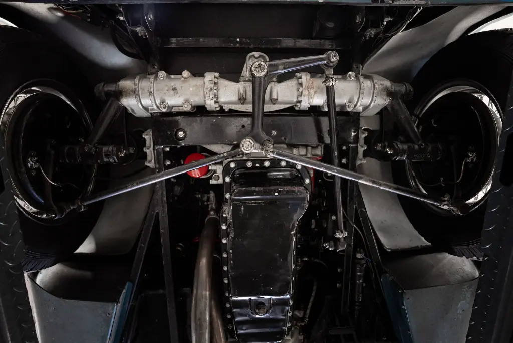 Aston Martin DB2 4 (Sans Grain)-10.webp