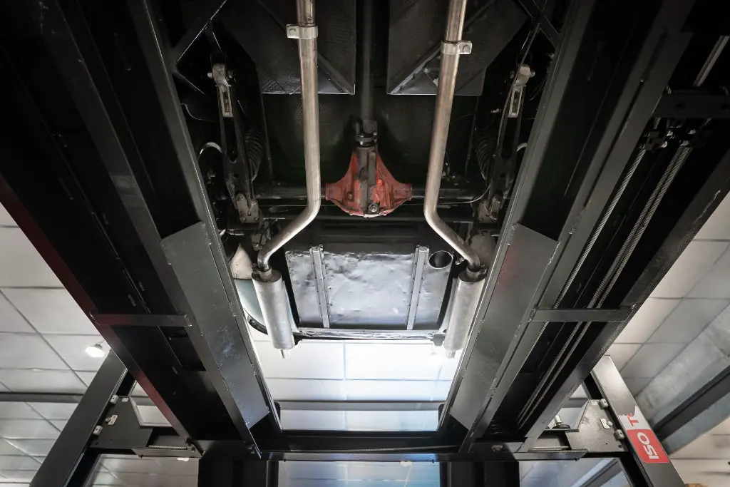 Aston Martin DB2 4 (Sans Grain)-13.webp