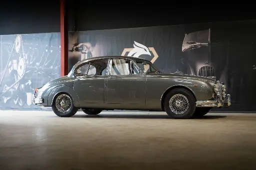 JAGUAR MKII 3.8