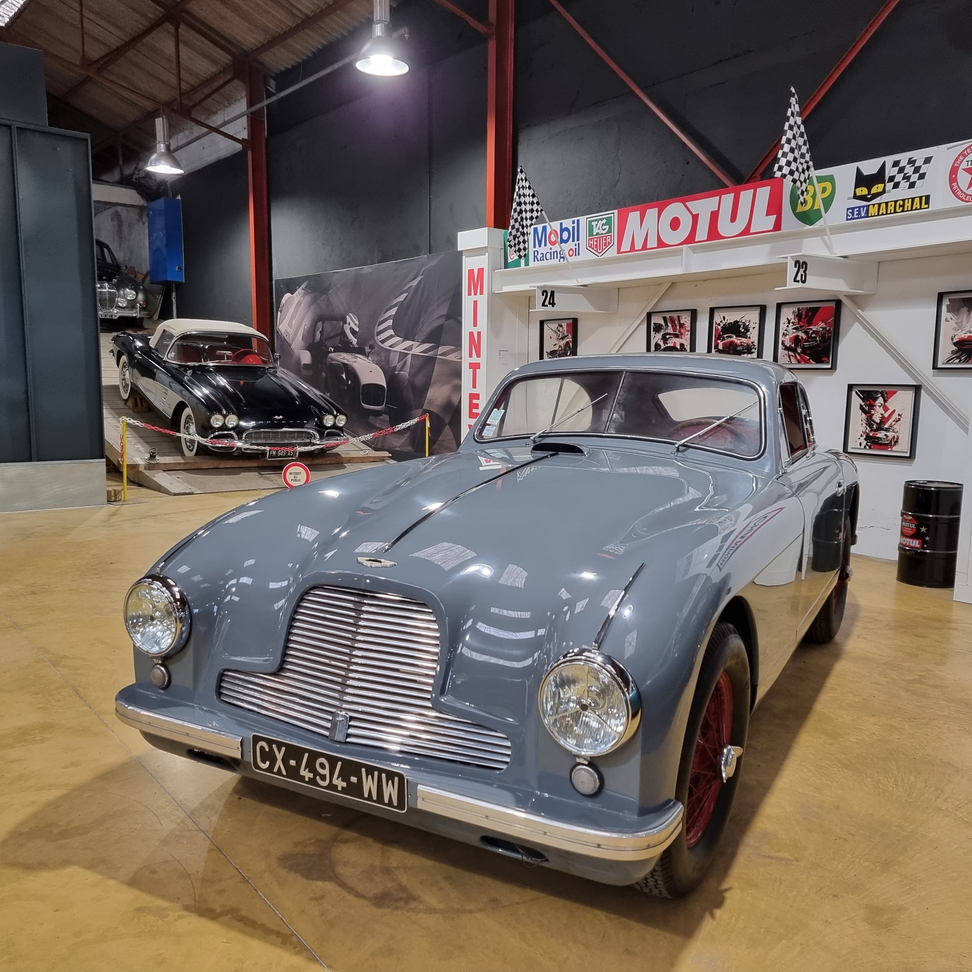 ASTON MARTIN DB2 VANTAGE — 1953