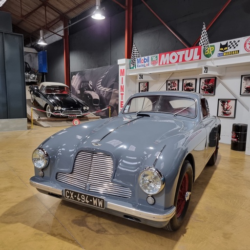 [JW51978] ASTON MARTIN DB2 VANTAGE — 1953